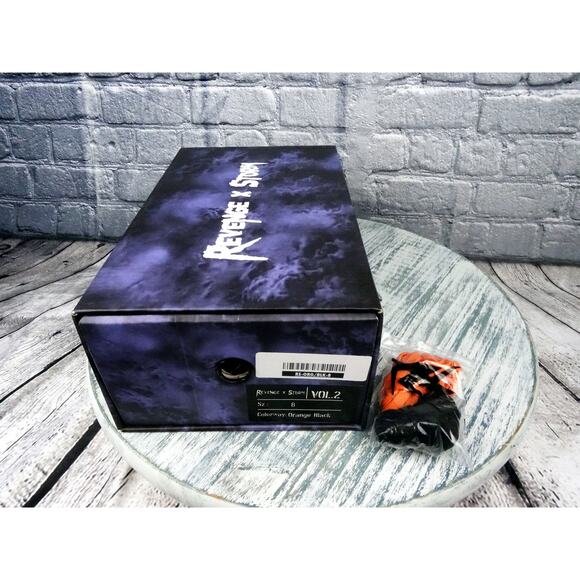 Revenge	X Storm Vol 2 Orange Black Men Size 8 NIB Comes with 2 Extra Shoe Laces - Picture 10 of 10